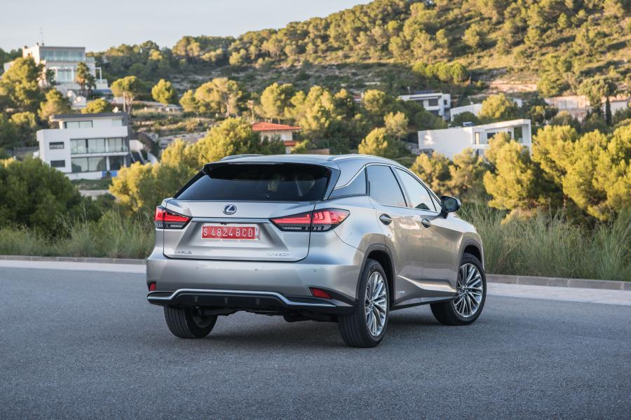  Lexus RX450h 2019 года  (WW) (фото 31 из 97)